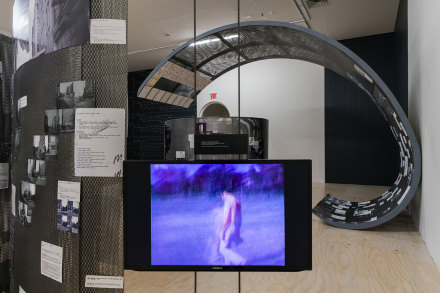 Vito Acconci, WHERE WE ARE NOW (WHO ARE WE ANYWAY?), 1976 (Installation View)