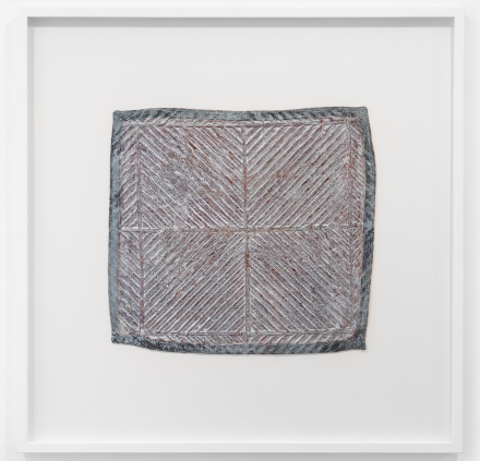 Untitled (Plättlituch), ‘Flat cloth’, 1981, floorpiece probably from Ahnenhaus, Winterthur, mother of pearl, latex, textile.