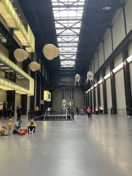 Anicka Yi-Turbine Hall-Tate Modern 4