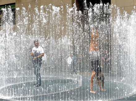 Jeppe Hein, Changing Spaces (Installation View), via Art Observed